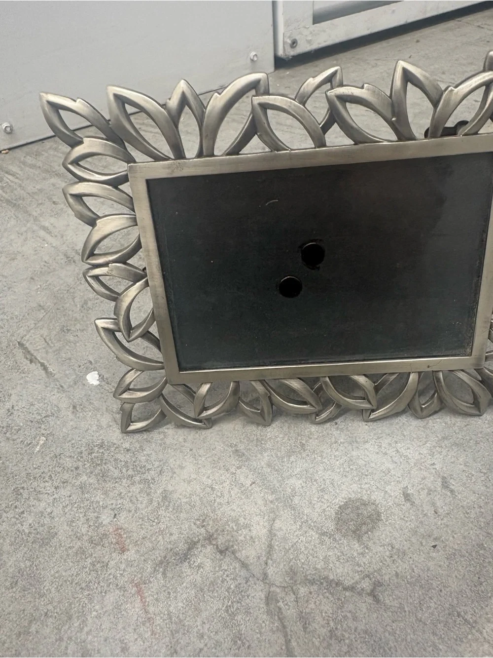 Silver Metal Leaf Pattern Photo Frame, Matte Finish, Easel Back, Landscape